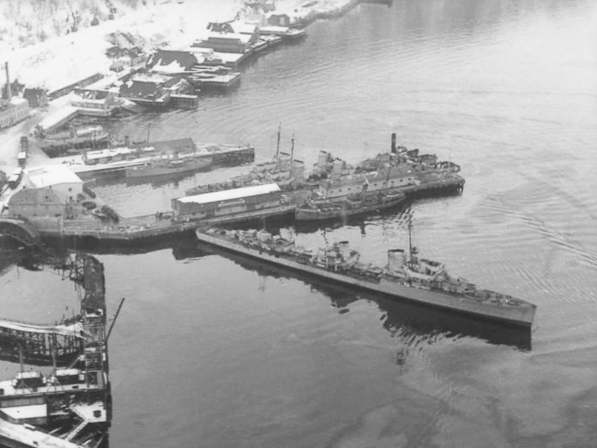 Tre tyske jagere i Narvik